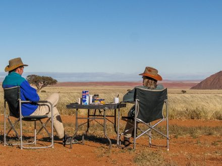 Namibia Camper Reise, Corona, Selbstfahrer, Mietwagen, Abstand